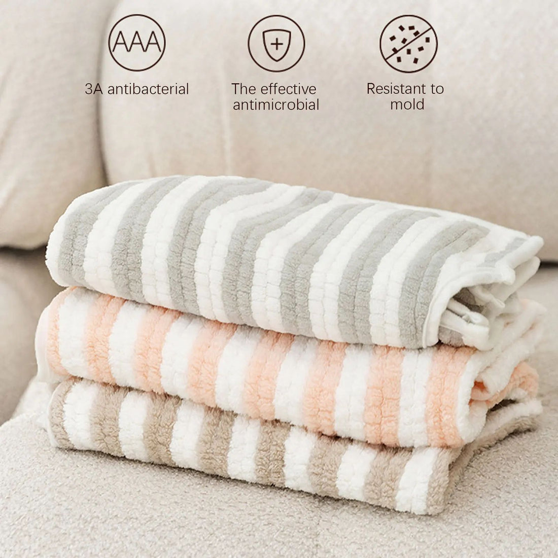 Ultra Absorbent Quick Drying Pet Bath Towel Thick Bathrobe Design